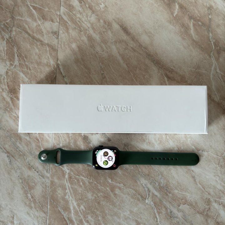 Apple Watch Series 7 45 mm green