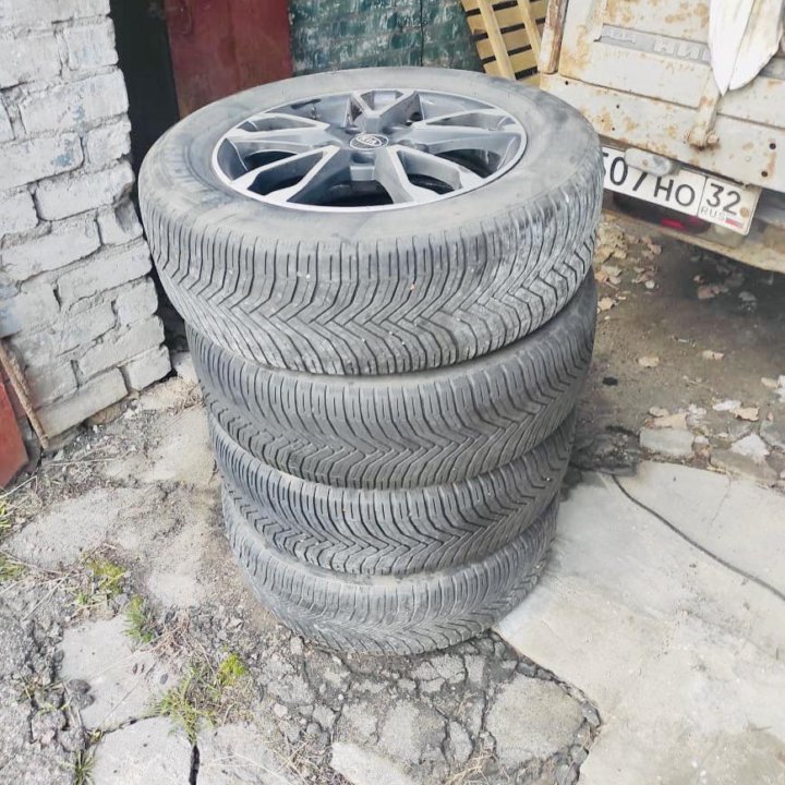 Michelin CrossClimate R17