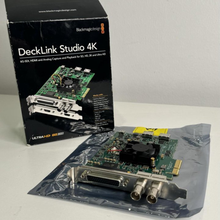 Blackmagic DeckLink Studio 4K