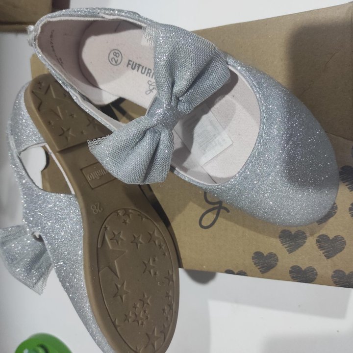 Праздничные туфли для девочки