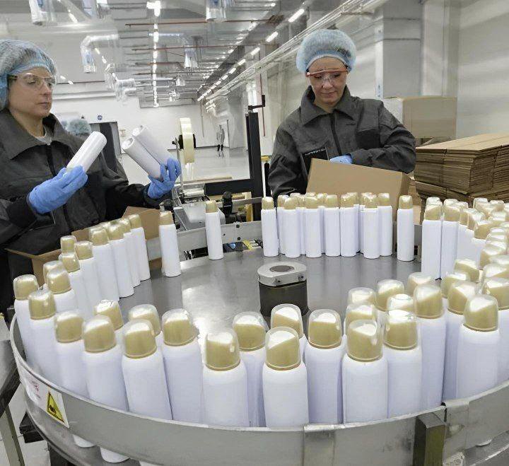 Упаковщик Косметике