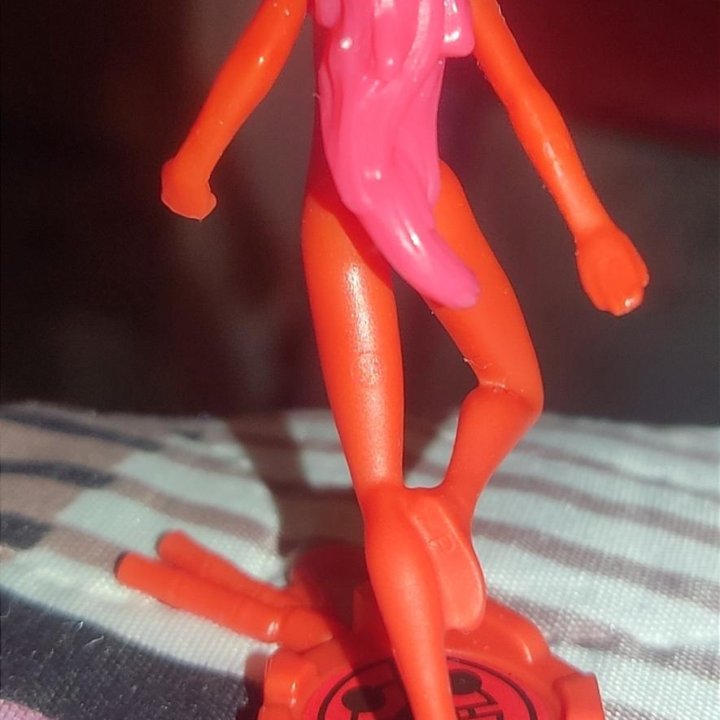 Игрушки из киндера