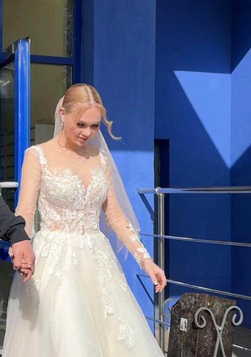 Свадебное платье