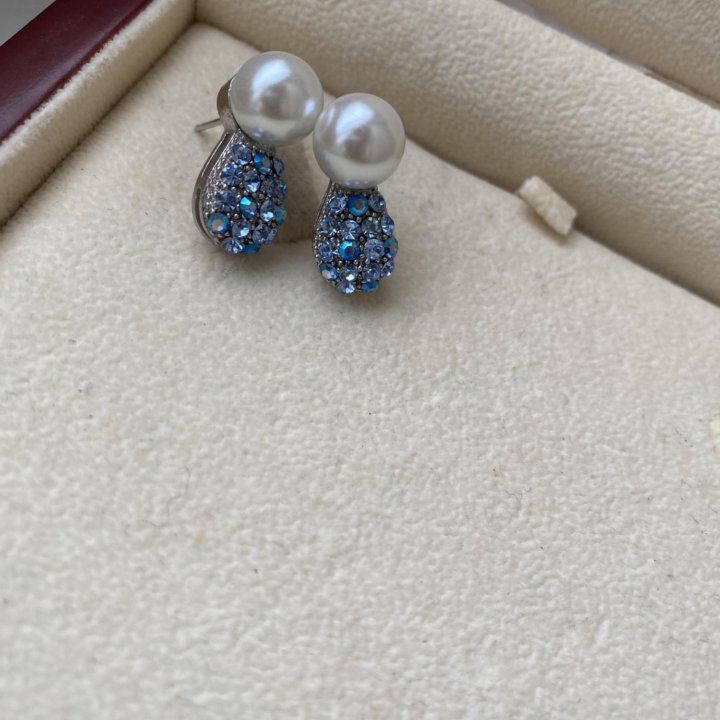 Комплект Swarovski