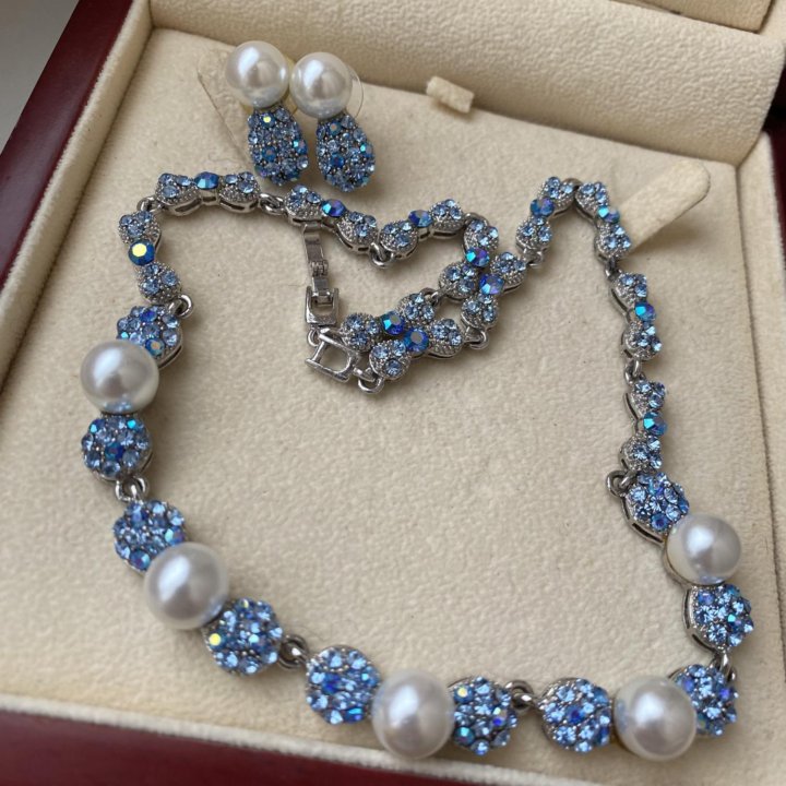 Комплект Swarovski