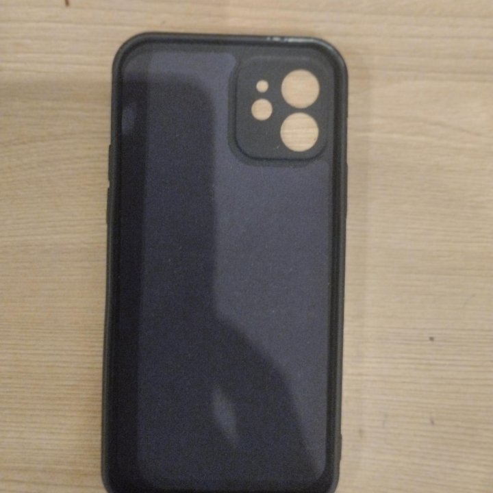 Чехол на iPhone 12