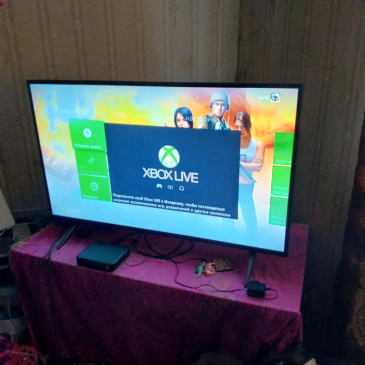 Xbox 360 б/у работает