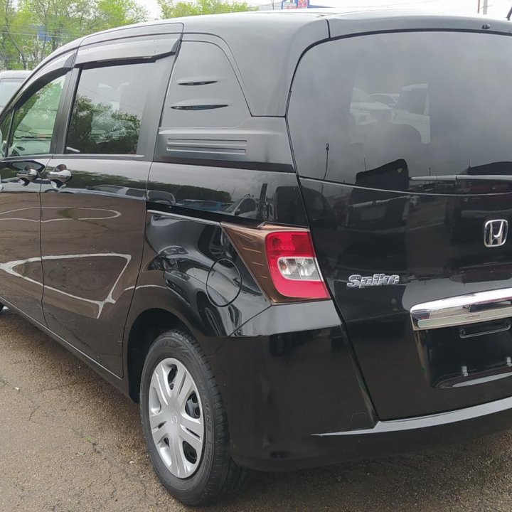 Honda Freed, 2013