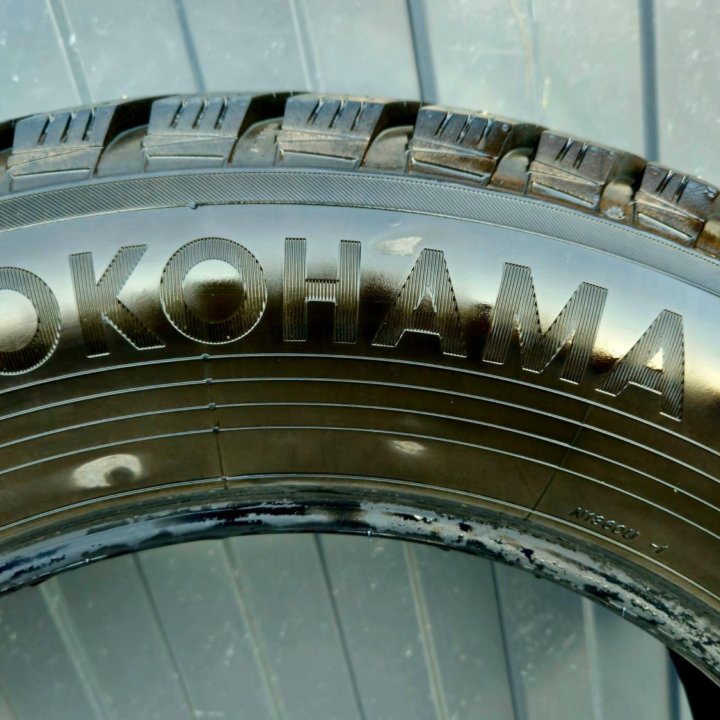 Yokohama Ice Guard IG65 235/65 R18 110T