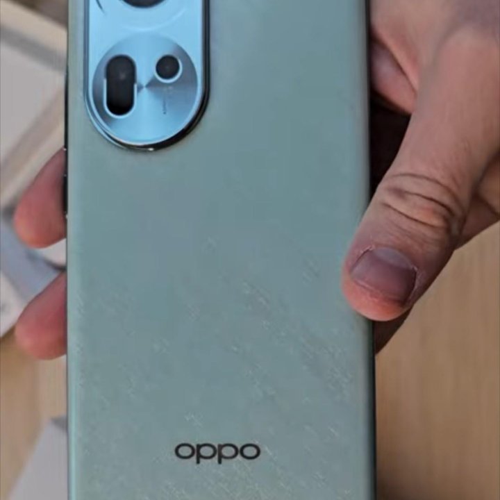 OPPO RENO 11 5G(12/256gb) зелёный