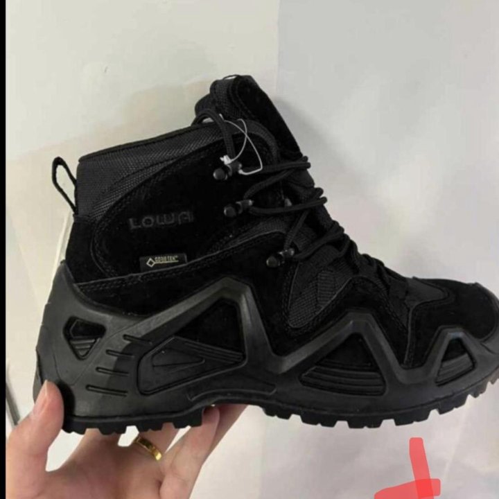 Обувь Lowa