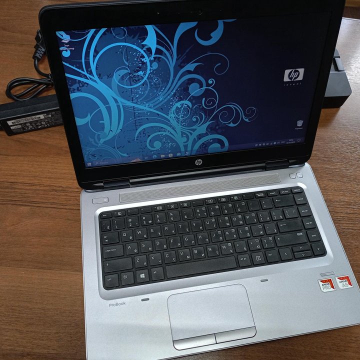 Ноутбук HP ProBook 645 G3 с док-станцией