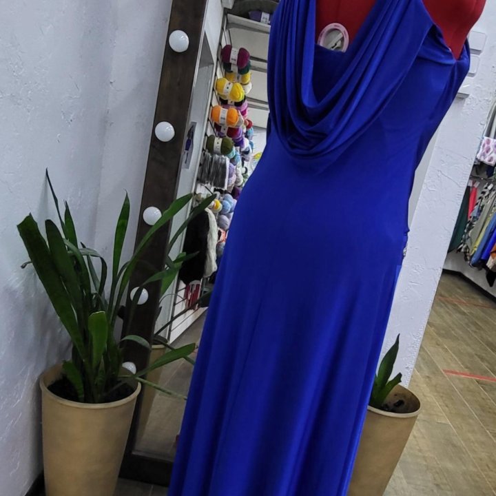 Платье вечернее 52р