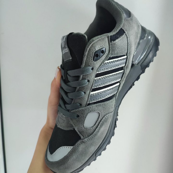 Кроссовки Adidas ZX 750