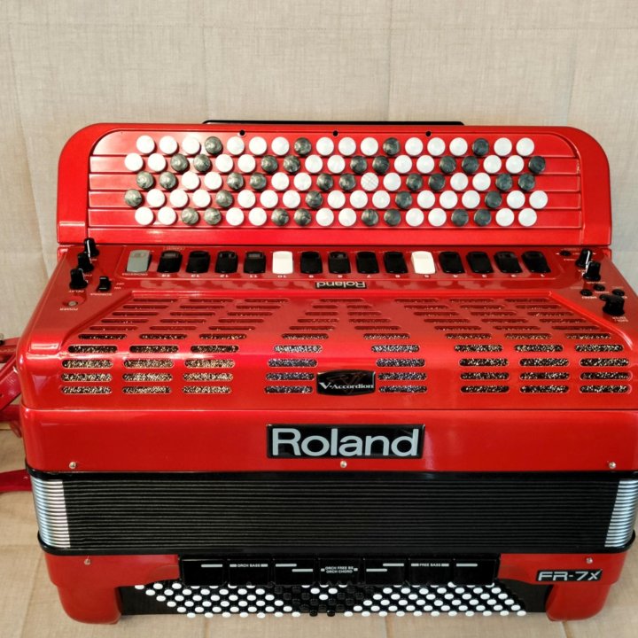 Баян Roland FR7x dallape