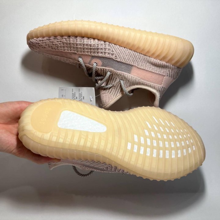 Кроссовки Adidas Yeezy Boost 350 LUX новые