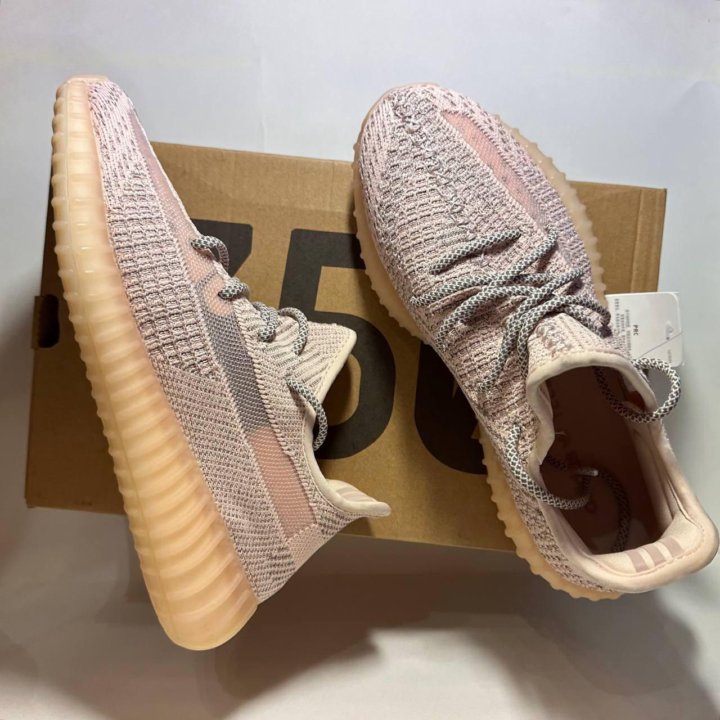 Кроссовки Adidas Yeezy Boost 350 LUX новые