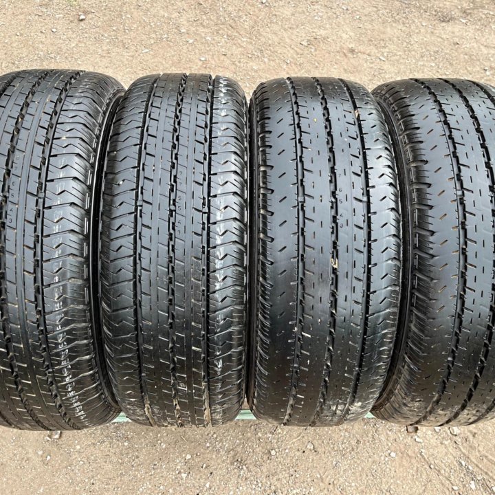 Лето Цешка Nokian Nordman SC 225/70 R15C 112/110R