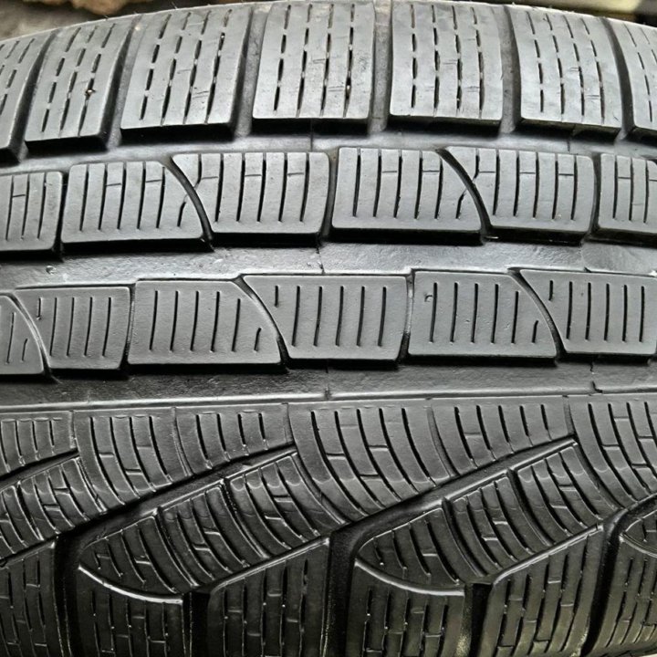 Pirelli Winter Sottozero 210 Serie II 245/45 R19