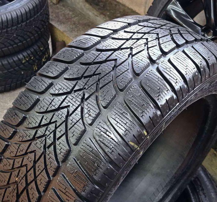 Dunlop SP Winter Sport 4D 235/50 R18