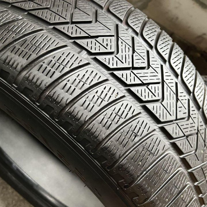 Pirelli Scorpion Winter 255/55 R19