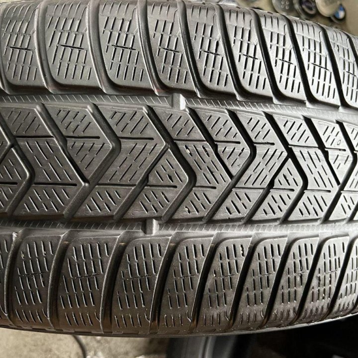 Pirelli Scorpion Winter 255/55 R19