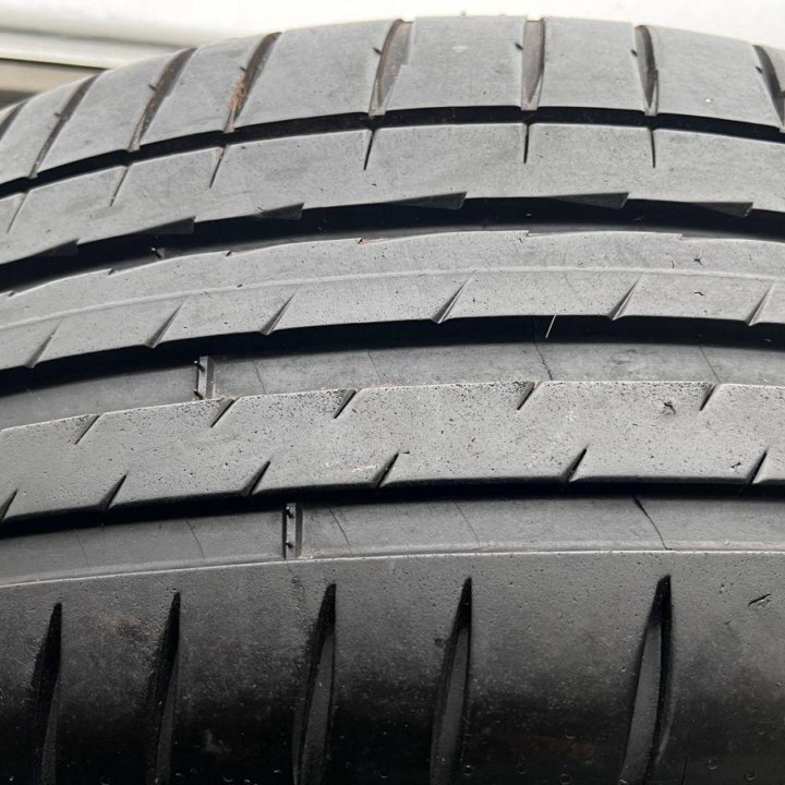 Michelin Pilot Sport 4 SUV 225/45 R19