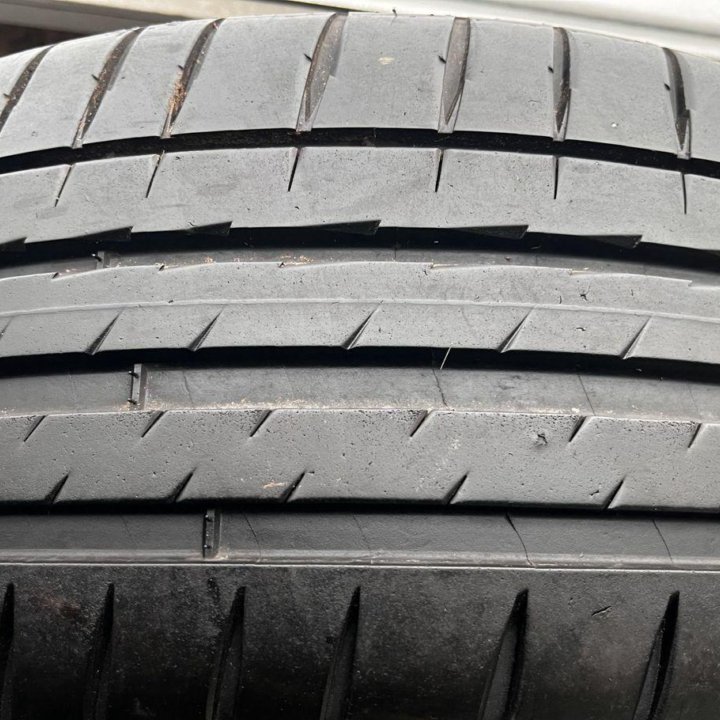 Michelin Pilot Sport 4 SUV 225/45 R19