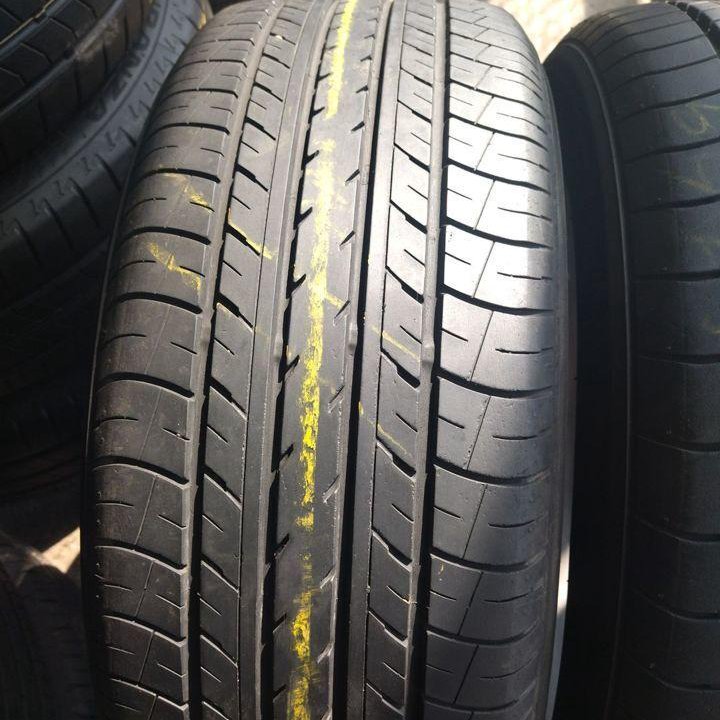 Yokohama dB Decibel E70 215/55 R17 94V