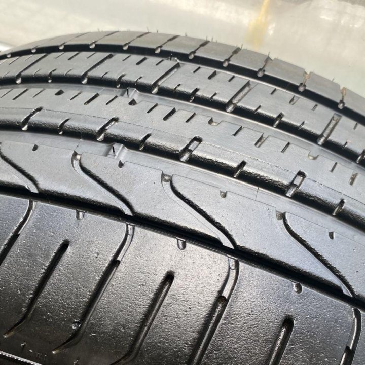 Pirelli P Zero 275/45 R21 и 315/40 R21 113Y