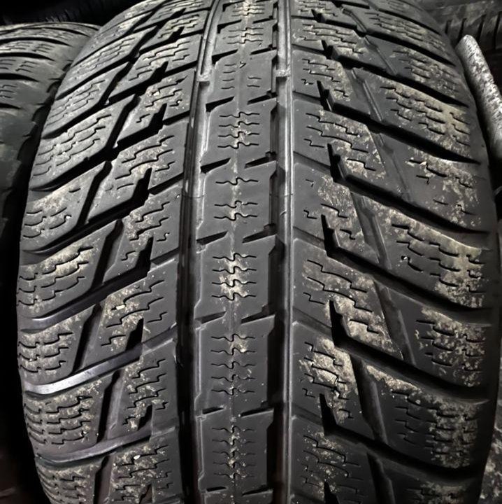 Nokian Tyres WR SUV 3 265/45 R20