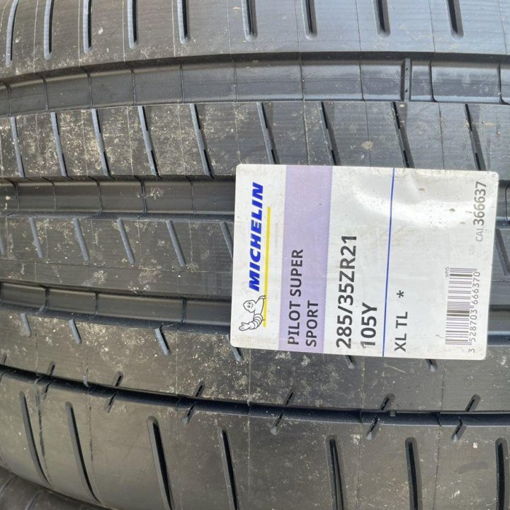 Michelin Pilot Super Sport Acoustic 285/35 R21 105Y