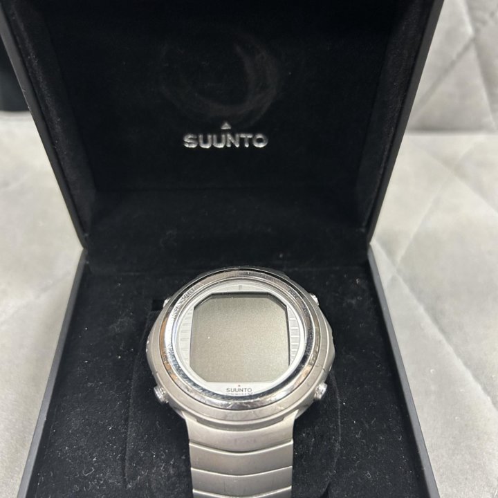 SUUNТO D9ТХ