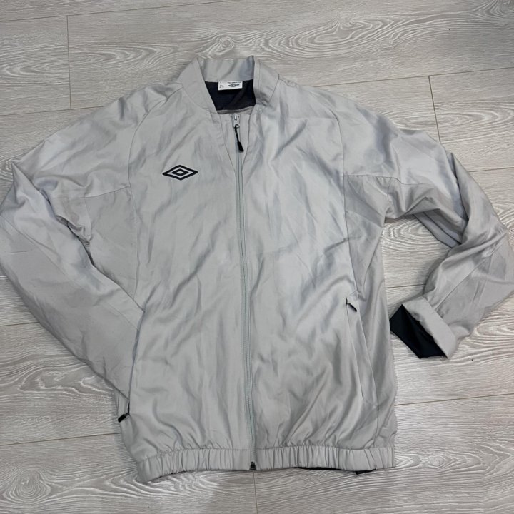 umbro tailored ветровка