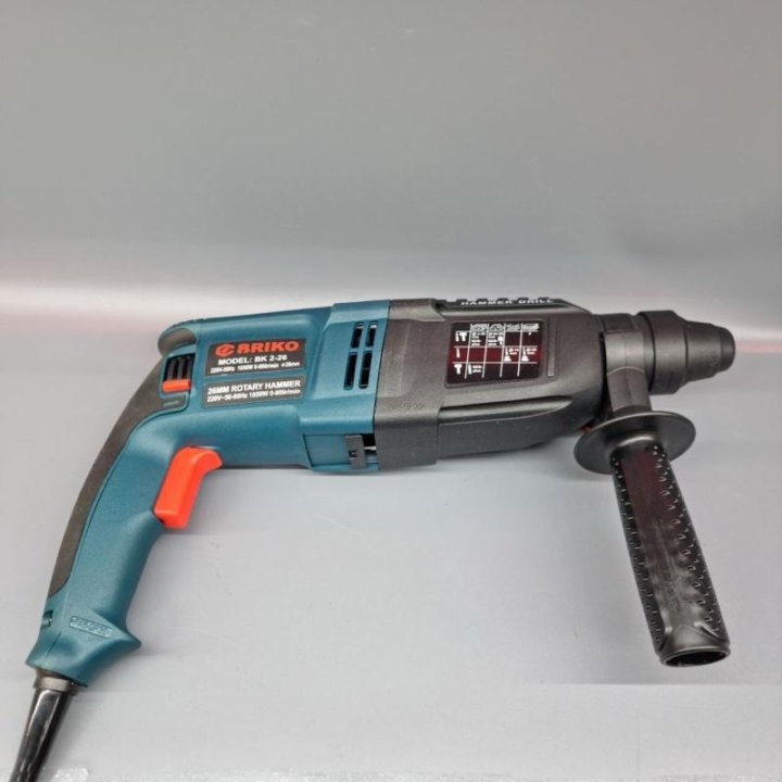 Перфоратор Bosch 1050w