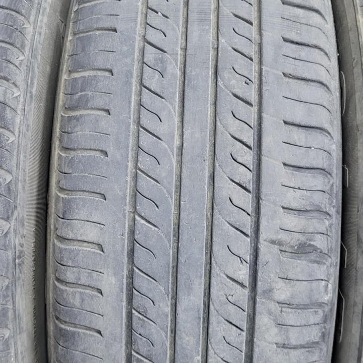 Triangle TR928 225/65 R17 102H