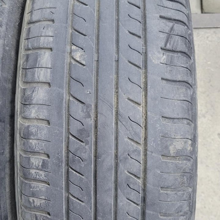 Triangle TR928 225/65 R17 102H