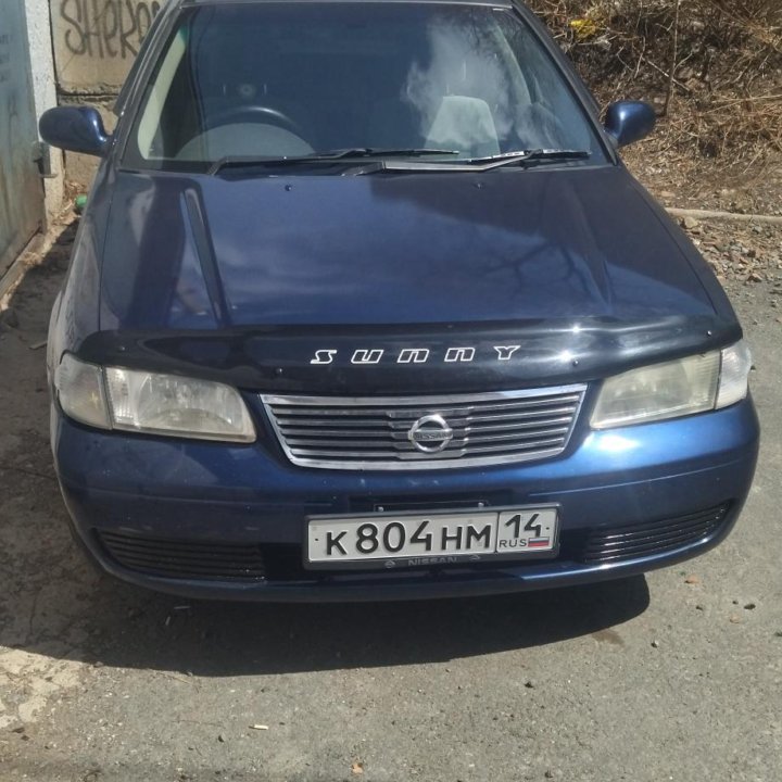 Nissan Sunny, 2003