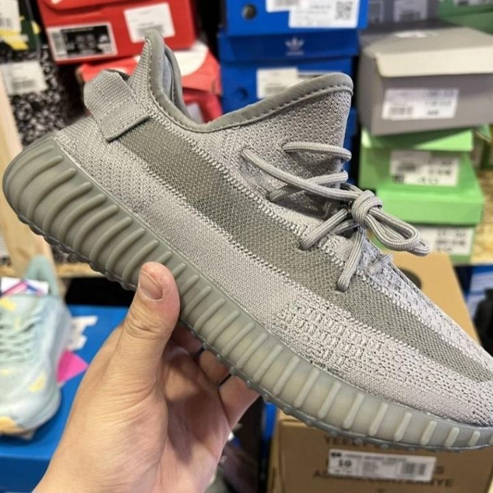 Кроссовки Adidas Yeezy Boost 350