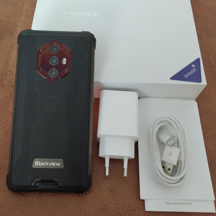 Защищенный смартфон Blackview BV6600