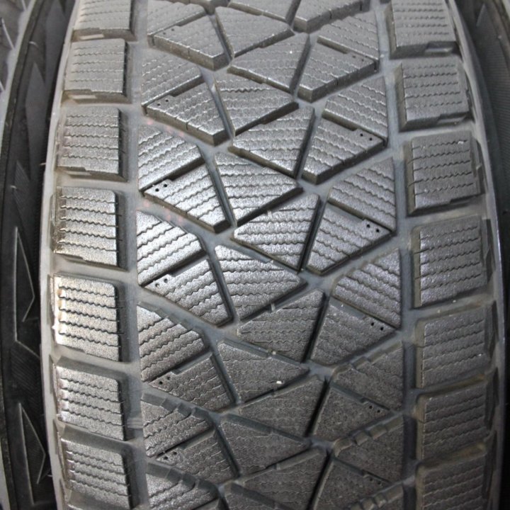 Шины R17 Bridgestone Blizzak DM-VII 225/65/R17 4шт