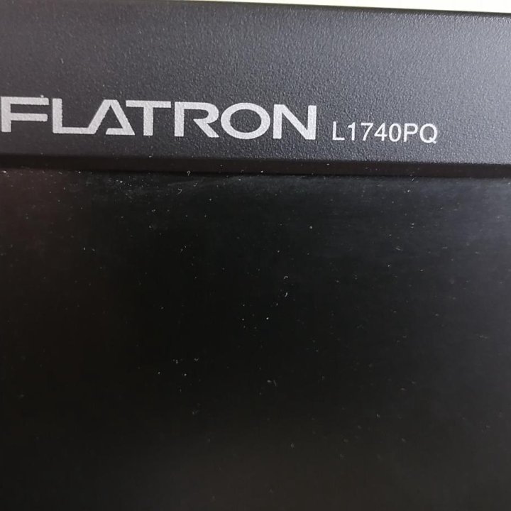 Монитор LG FLATRON L1740PQ