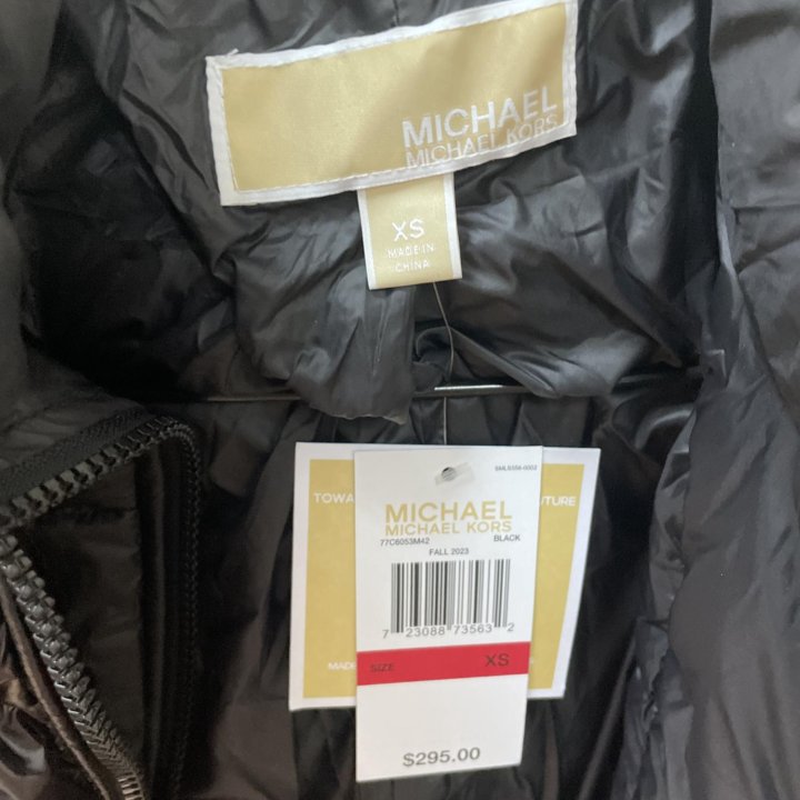 Пуховик женский Michael Kors