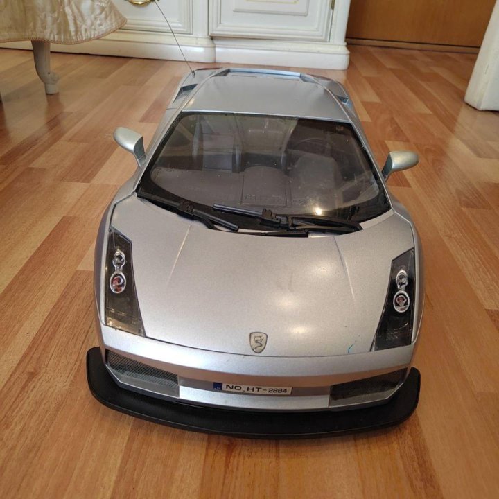 Машина на радиоуправлении Lamborghini Gallardo 1:6