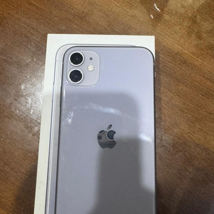 iPhone 11 64 GB