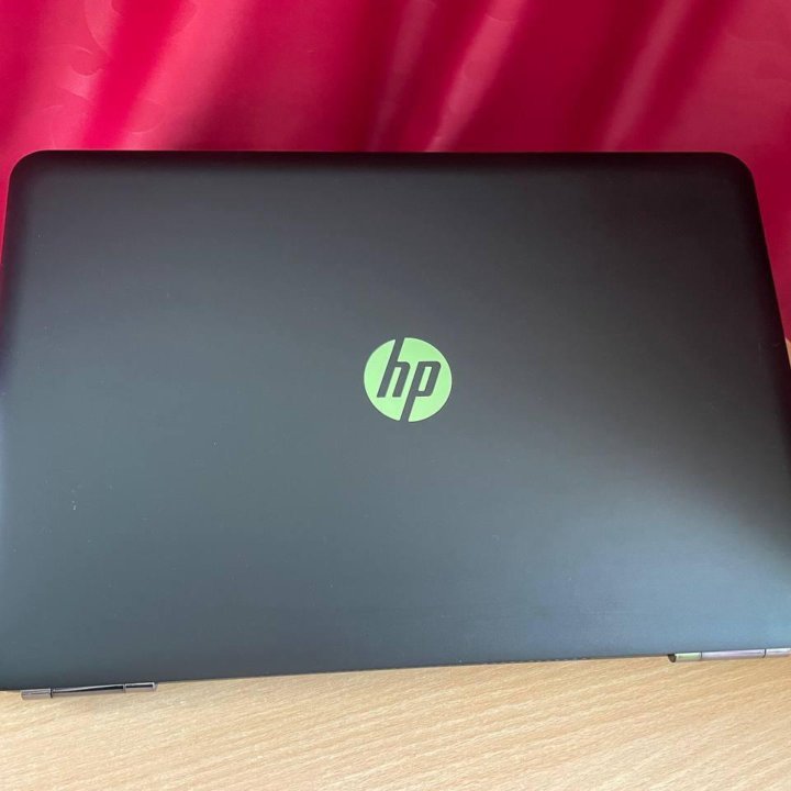 Игровой ноутбук HP Pavilion 15-bc404ur