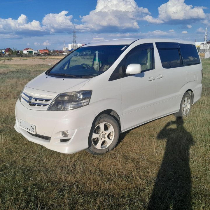 Toyota Alphard, 2004