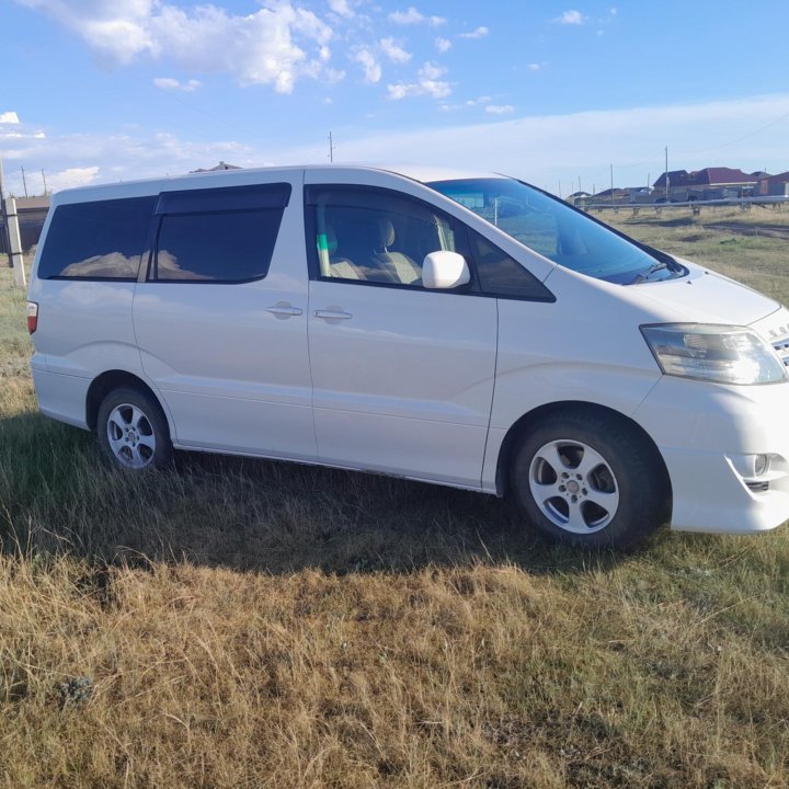 Toyota Alphard, 2004