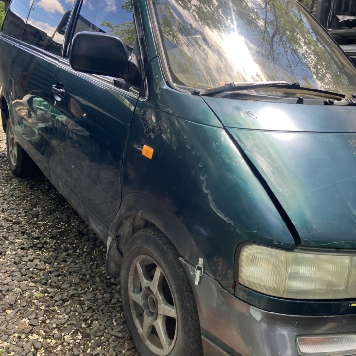 Nissan Largo NW30 KA24