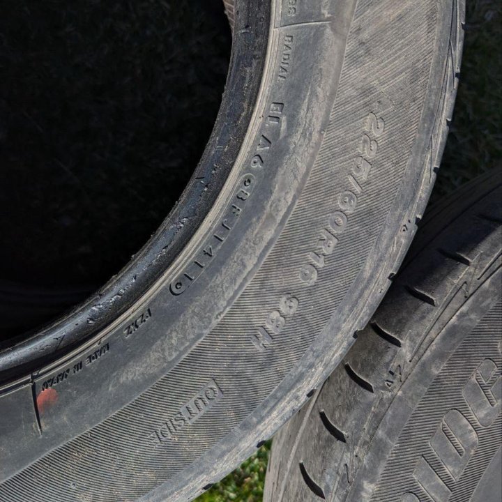 Bridgestone Playz PZ-X 225/60 R16